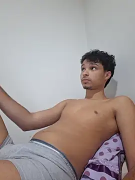 Junior8964 online show from March 7, 7:22 pm