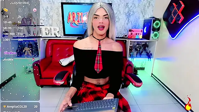 Karol Vanessa   online show from April 11, 7:45 am
