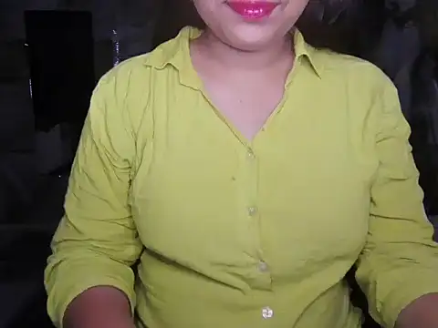 Snapshot of Bold_Beauty_07 chatting on May 12, 9:28 am Bold Beauty 07 online show from May 12, 9:28 am