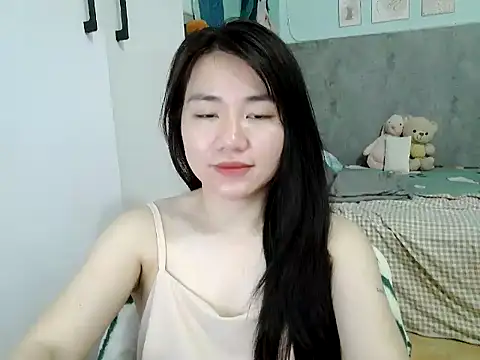 Amy8386 online show from April 10, 7:57 am