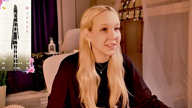 Snapshot of MaoqiBeverly chatting on June 19, 10:08 am MaoqiBeverly online show from June 19, 10:08 am