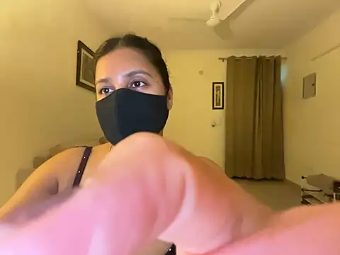 Snapshot of Anna_girl22 chatting on July 28, 2:05 pm Anna girl22 online show from July 28, 2:05 pm