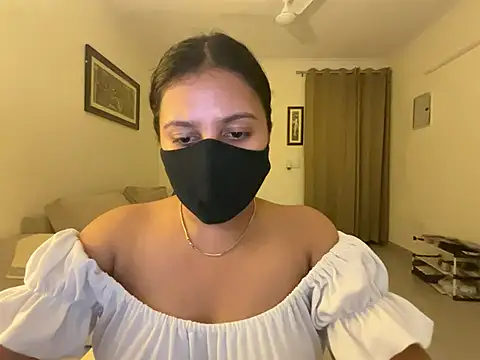 Snapshot of Anna_girl22 chatting on July 31, 3:22 pm Anna girl22 online show from July 31, 3:22 pm