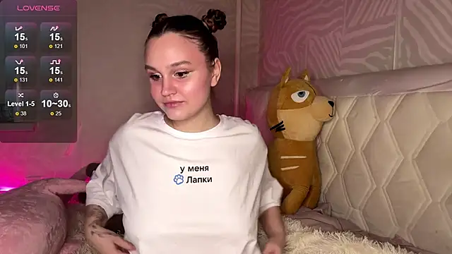 Barbie Charm  online show from February 15, 8:16 pm