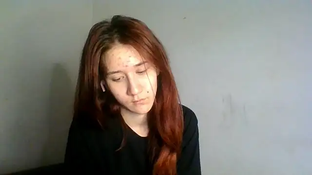 Snapshot of NickiKisinger chatting on May 3, 5:13 am NickiKisinger online show from May 3, 5:13 am
