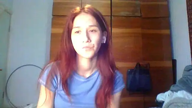 Snapshot of NickiKisinger chatting on May 23, 7:02 am NickiKisinger online show from May 23, 7:02 am