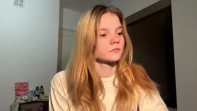 Tiffany Muse online show from March 12, 2:07 am