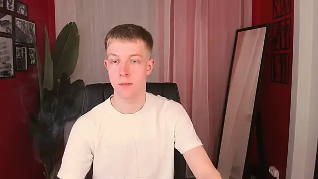 Dylan Norton online show from May 5, 5:48 am