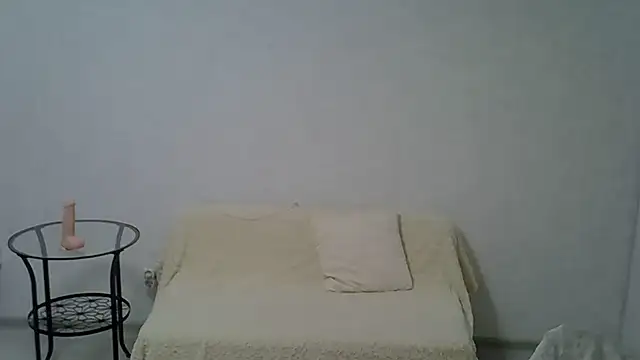 Snapshot of Opaldream chatting on June 22, 8:17 pm Opaldream online show from June 22, 8:17 pm