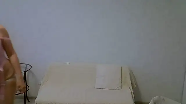 Snapshot of Opaldream chatting on July 2, 9:26 am Opaldream online show from July 2, 9:26 am