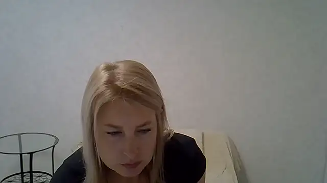 Snapshot of Opaldream chatting on July 8, 6:12 pm Opaldream online show from July 8, 6:12 pm