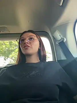 alison parkerr26 online show from March 19, 3:38 pm