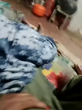 Snapshot of ashwiniraj567 chatting on March 14, 4:34 pm ashwiniraj567 online show from March 14, 4:34 pm