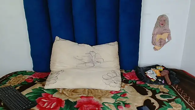 Snapshot of SexyyMandy chatting on June 9, 12:39 pm SexyyMandy online show from June 9, 12:39 pm