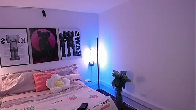 Hey lucy   online show from February 24, 11:41 am