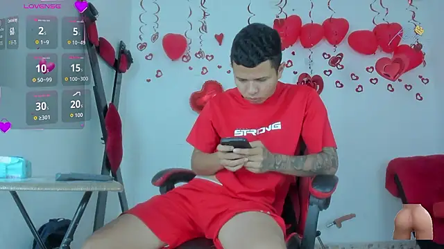 Steven and Camilo18 online show from February 20, 11:43 am