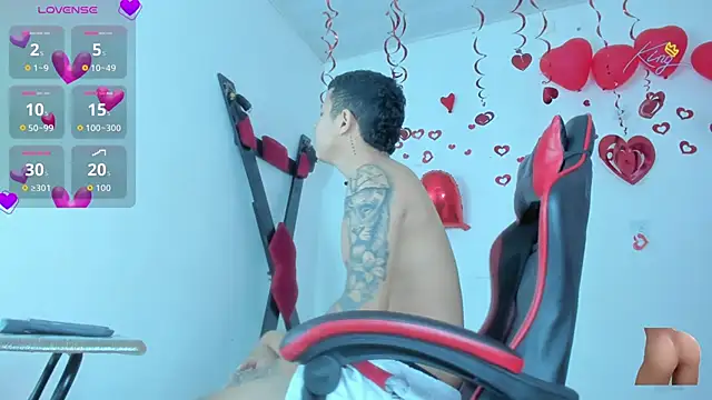 Steven and Camilo18 online show from February 21, 11:44 am