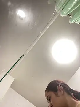CarolineFyre online show from June 21, 12:08 pm