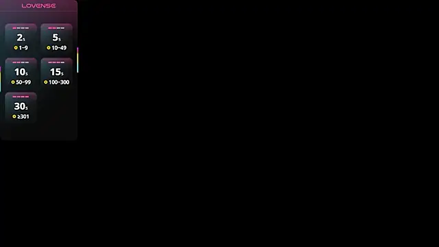CarolineFyre online show from July 31, 1:21 pm
