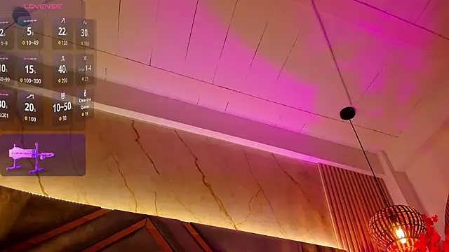 EmmaLovve online show from February 15, 7:51 am