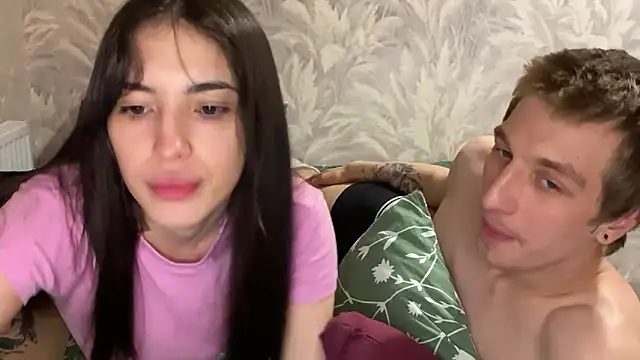 Snapshot of sweetiepipe chatting on May 8, 9:31 pm sweetiepipe online show from May 8, 9:31 pm