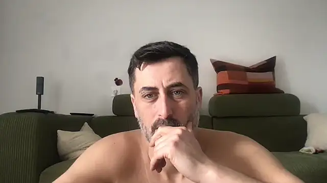 Snapshot of supergapo chatting on February 9, 12:53 pm supergapo online show from February 9, 12:53 pm