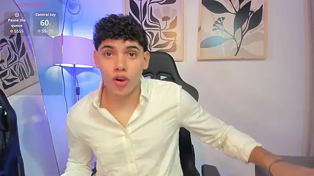 justin payn14 online show from May 31, 3:52 pm