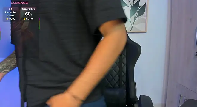 justin payn14 online show from June 24, 2:27 pm