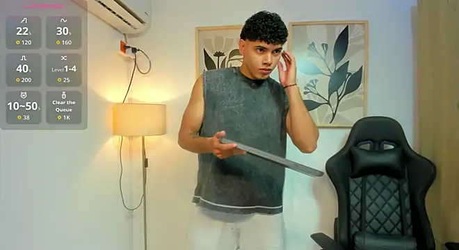 justin payn14 online show from July 11, 12:41 pm
