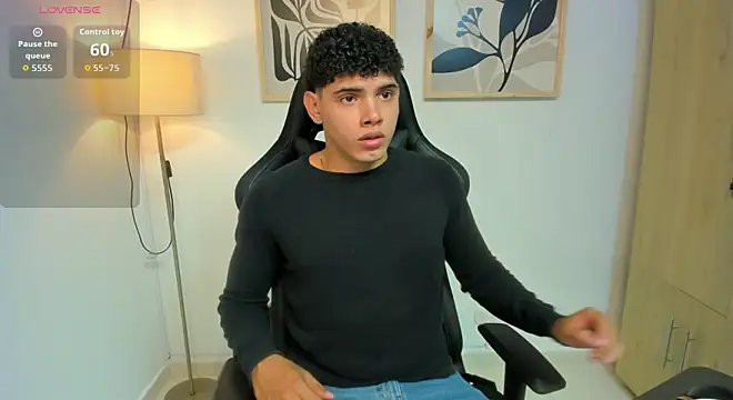 justin payn14 online show from July 23, 1:53 pm