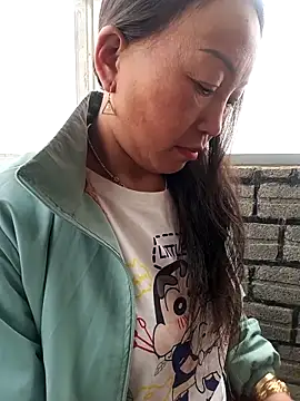 baby 112233 online show from February 3, 6:40 am