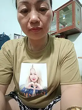 baby 112233 online show from May 12, 7:55 pm