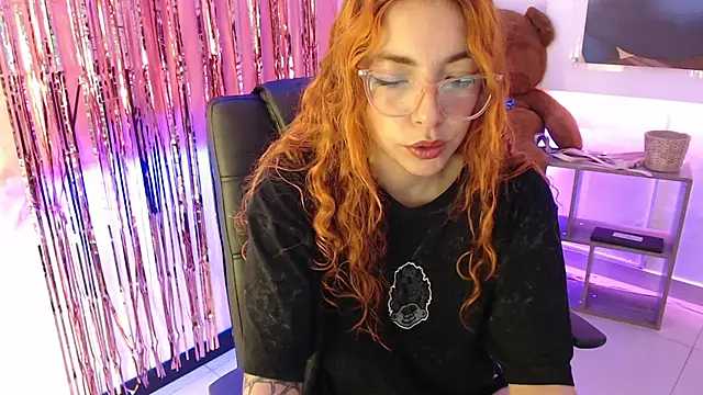 mere in redd online show from May 4, 12:12 pm