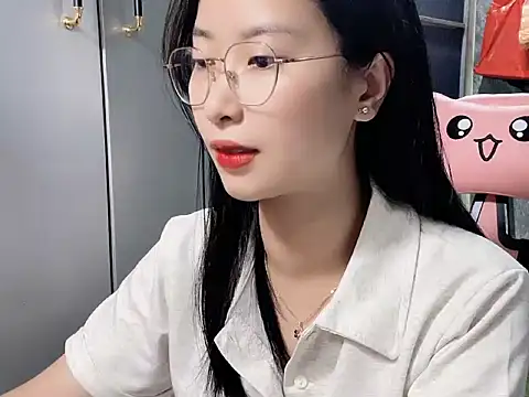 Linne6789 online show from March 2, 3:09 am