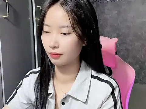 Linne6789 online show from March 13, 3:13 am