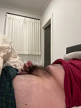 Snapshot of hairypokeballs chatting on March 31, 4:46 am hairypokeballs online show from March 31, 4:46 am