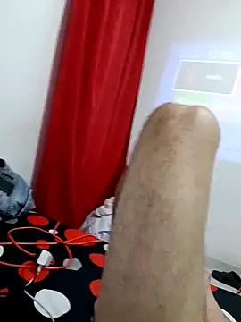 Snapshot of elvergon8721 chatting on April 3, 5:05 am elvergon8721 online show from April 3, 5:05 am