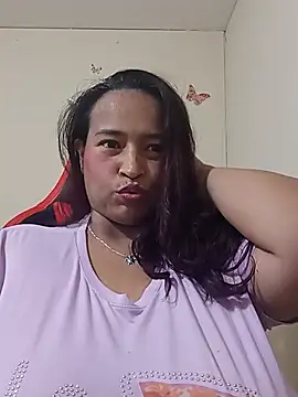 Snapshot of BustySexy_Nataly chatting on July 19, 10:46 pm BustySexy Nataly online show from July 19, 10:46 pm