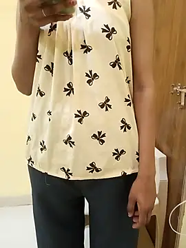 Siya bombay online show from March 6, 12:01 pm