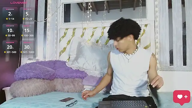 ian smith  online show from March 14, 11:59 am