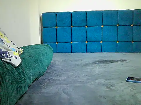 Lebo2004 online show from March 6, 6:32 am