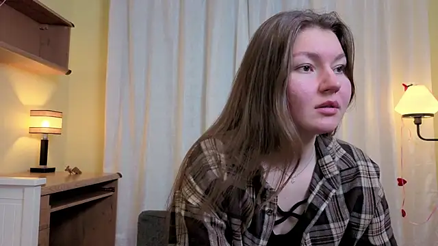 TobiMillinor online show from February 9, 5:17 pm