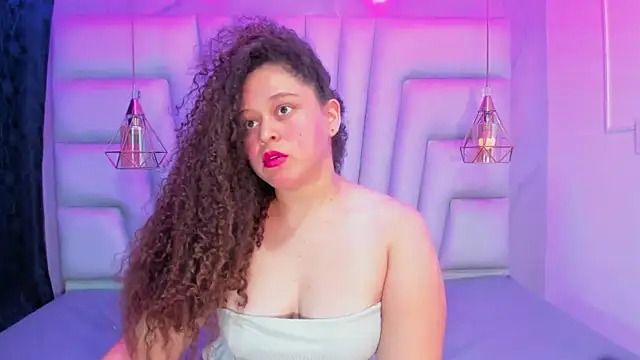 Snapshot of IrinaVoshh_ chatting on March 6, 7:10 pm IrinaVoshh online show from March 6, 7:10 pm