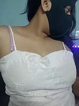 70upqm online show from June 19, 6:51 am
