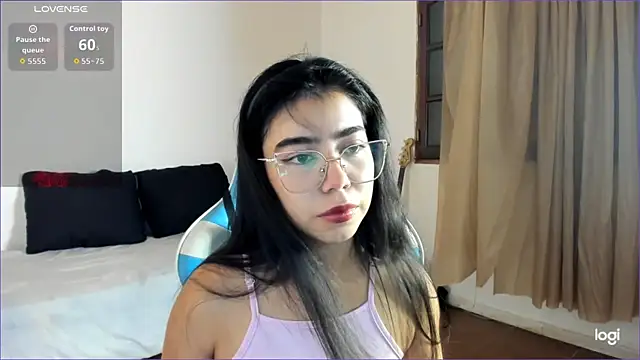 Iam Eli11 online show from March 13, 1:01 am