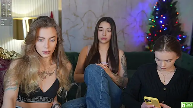 Snapshot of Zlata_Sky chatting on January 21, 7:39 pm Zlata Sky online show from January 21, 7:39 pm