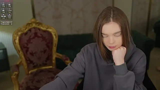 Snapshot of Zlata_Sky chatting on February 11, 7:48 pm Zlata Sky online show from February 11, 7:48 pm