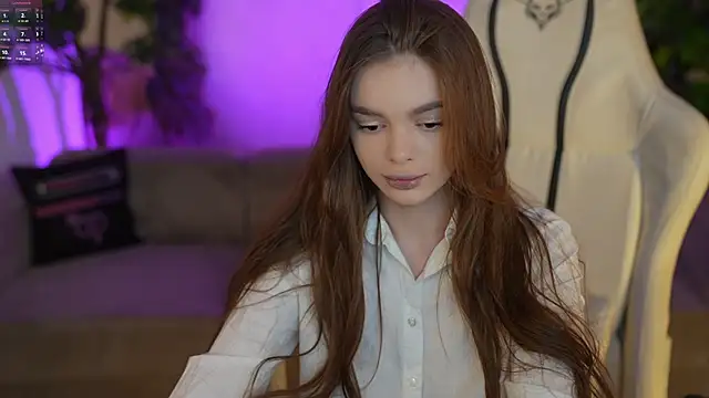 Snapshot of Zlata_Sky chatting on November 15, 7:21 pm Zlata Sky online show from November 15, 7:21 pm