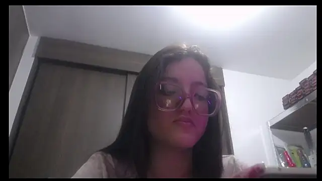 sheryl 25 online show from March 17, 4:50 am