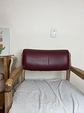 LilaRvsh online show from March 13, 5:19 pm